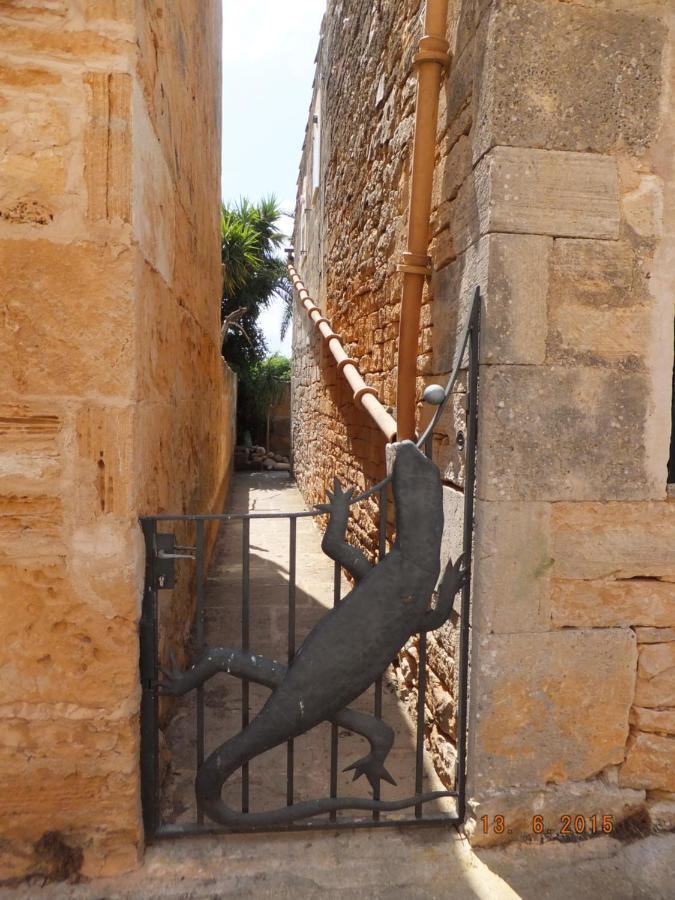 סס סלינס Lujosa Casa Mallorquina Restaurada מראה חיצוני תמונה
